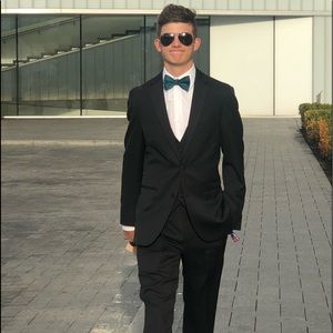 Meet your Posher, Sam